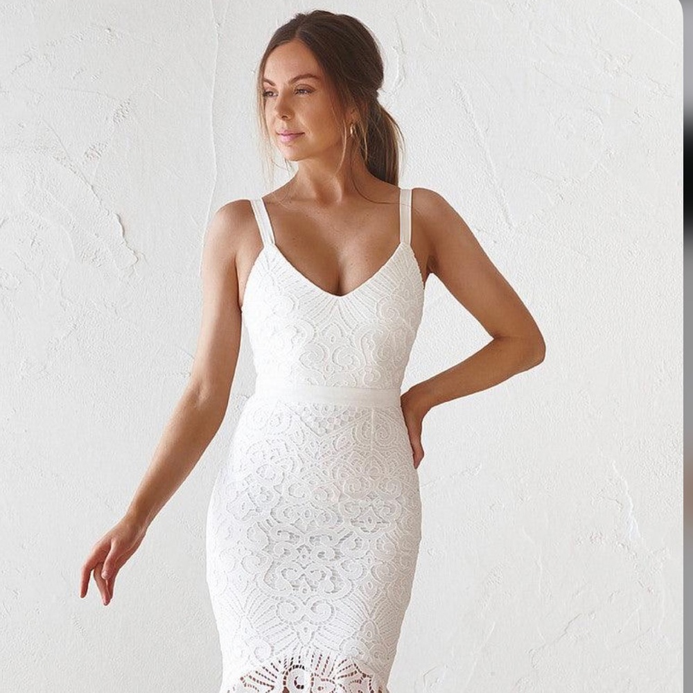 White lace dress by Jaus. Sexy Wedding Size XL  Mermaid